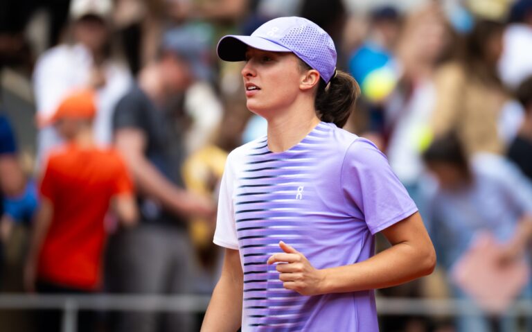 French Open 2026: Swiatek, Boulter, De Minaur and Jodar in action on day two – live - The Guardian