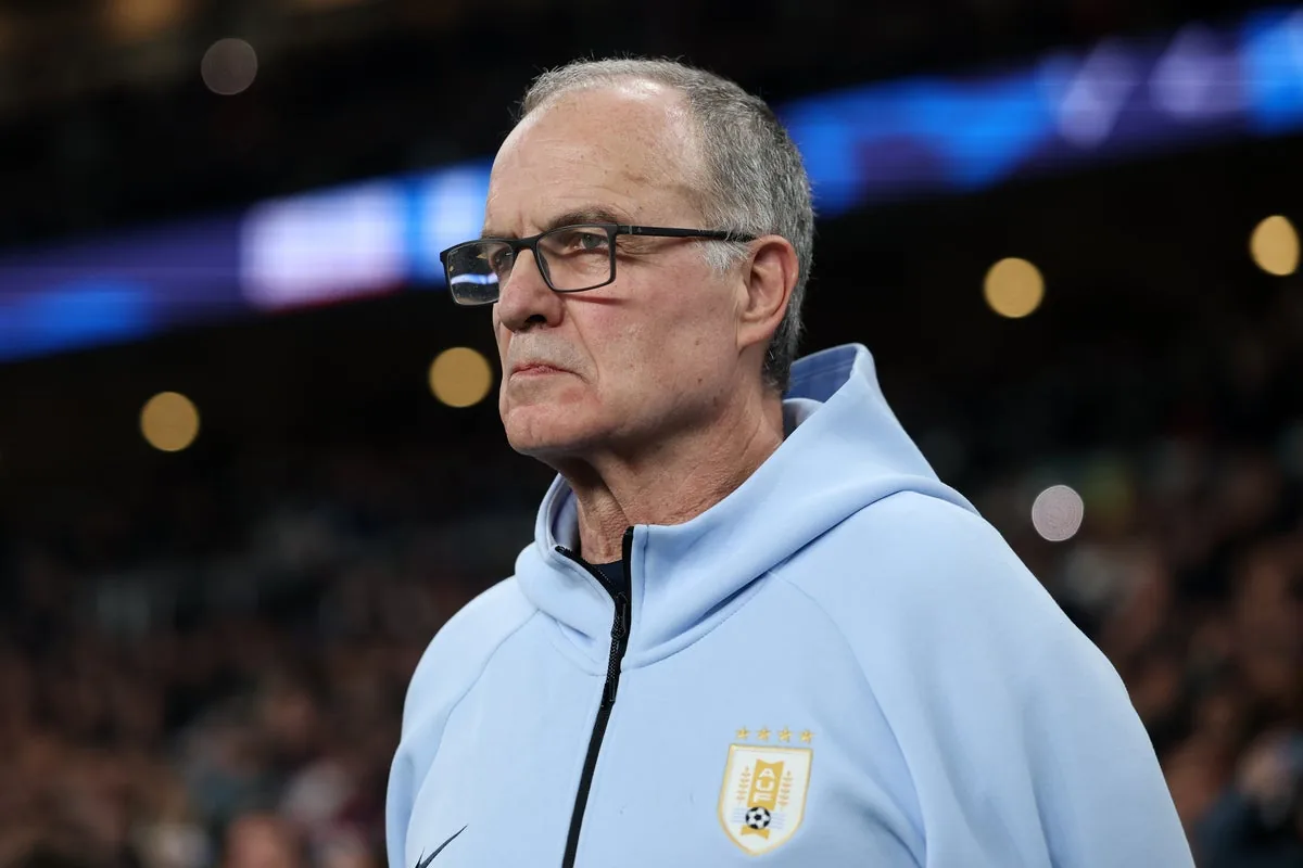 Uruguay blames FIFA for World Cup travel chaos as flight to U.S. delayed several hours - The New York Times