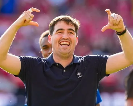 Andoni Iraola holds up his hands to Bournemouth fans after their game at Nottingham Forest