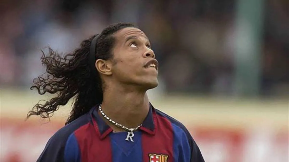 Former Barca player reveals secrets about Messi and Ronaldinho's relationship
