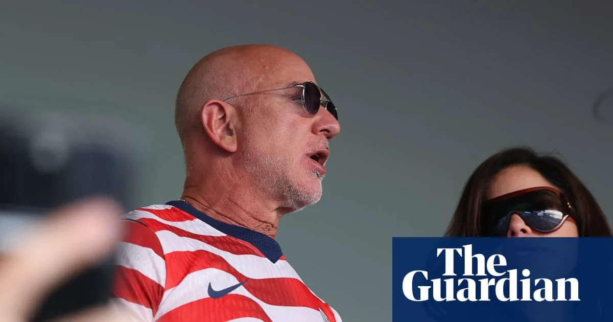 Liverpool FC Suitors Want to Become Majority Owners of Club - Bloomberg