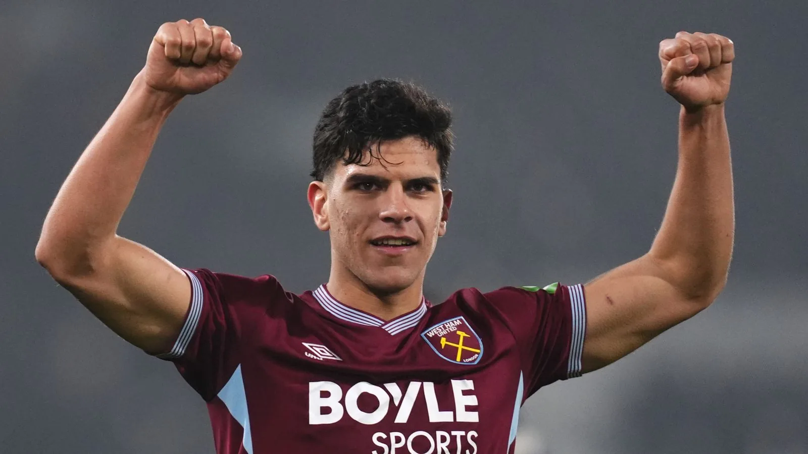 Tottenham sign Mateus Fernandes from West Ham for club-record £85m fee
