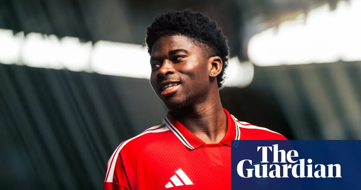 Carlos Baleba: Manchester United sign Cameroon midfielder from Brighton in £70m deal
