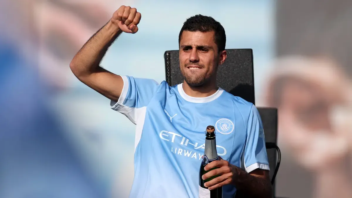 “Leaving Manchester City has been one of the most difficult decisions of my life” — Rodri pens emotional farewell after Barcelona move