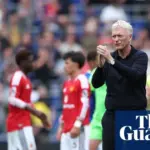 Everton 2-2 Man Utd: Ainsley Maitland-Niles scores outrageous stoppage-time equaliser to earn dramatic draw